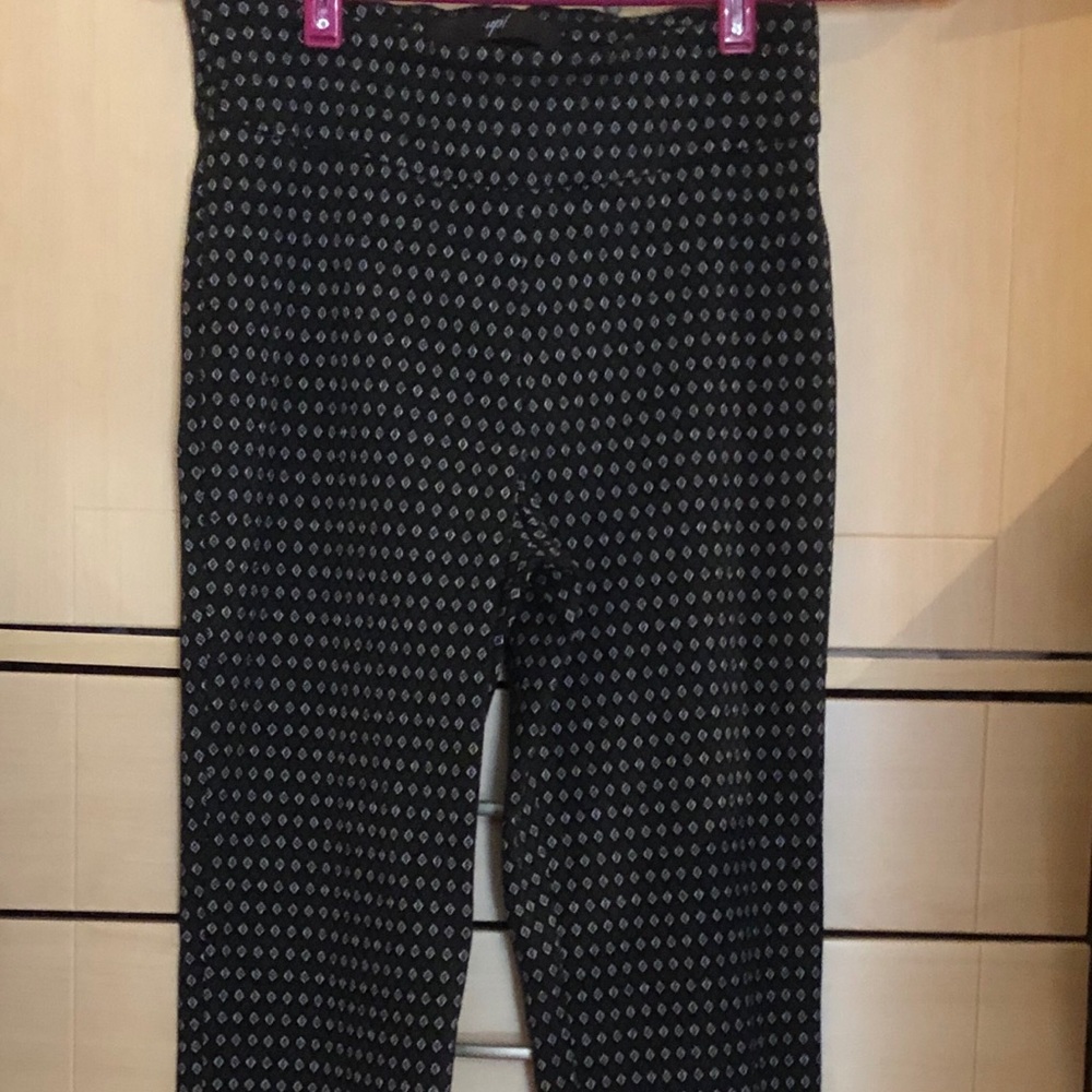 UP! Tummy tucking pants.